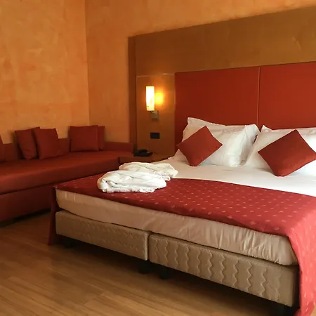 Welcome Hotel 3*