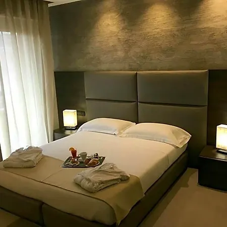 Welcome Hotel 3*