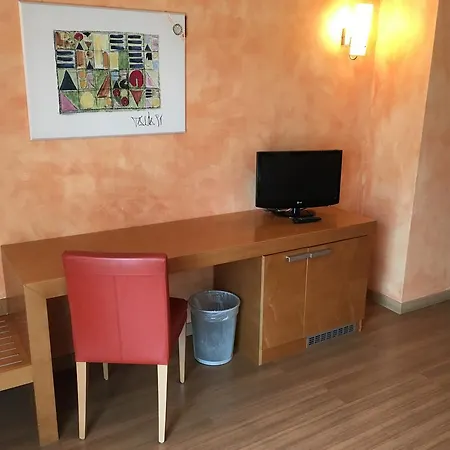 Welcome Hotel