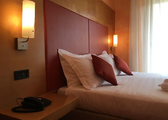 酒店 米兰欢迎您酒店