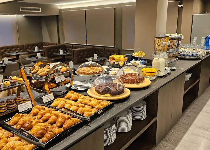 米兰欢迎您酒店 酒店 3*