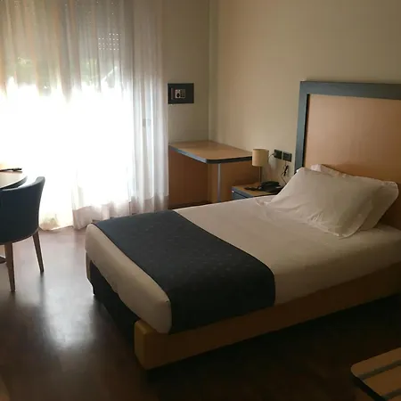 Welcome Hotel 3*